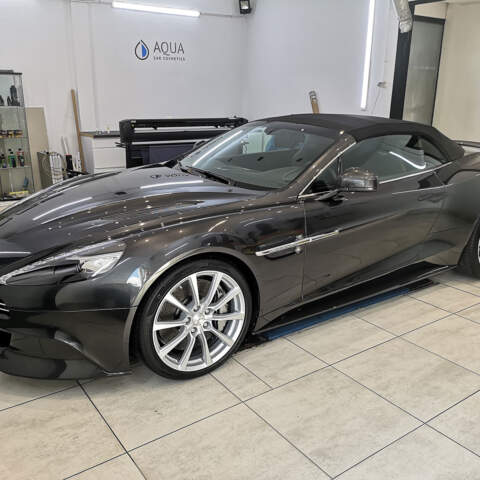 Aston martin renowacja lakieru